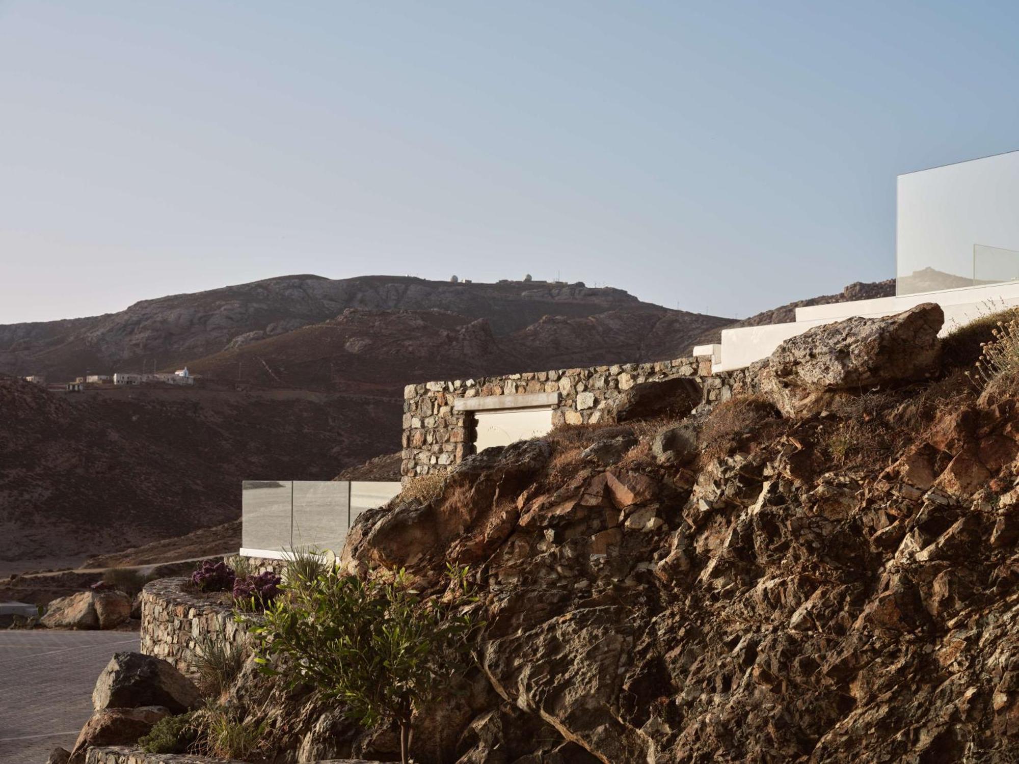 Semeli Coast Mykonos Curio Collection By Hilton