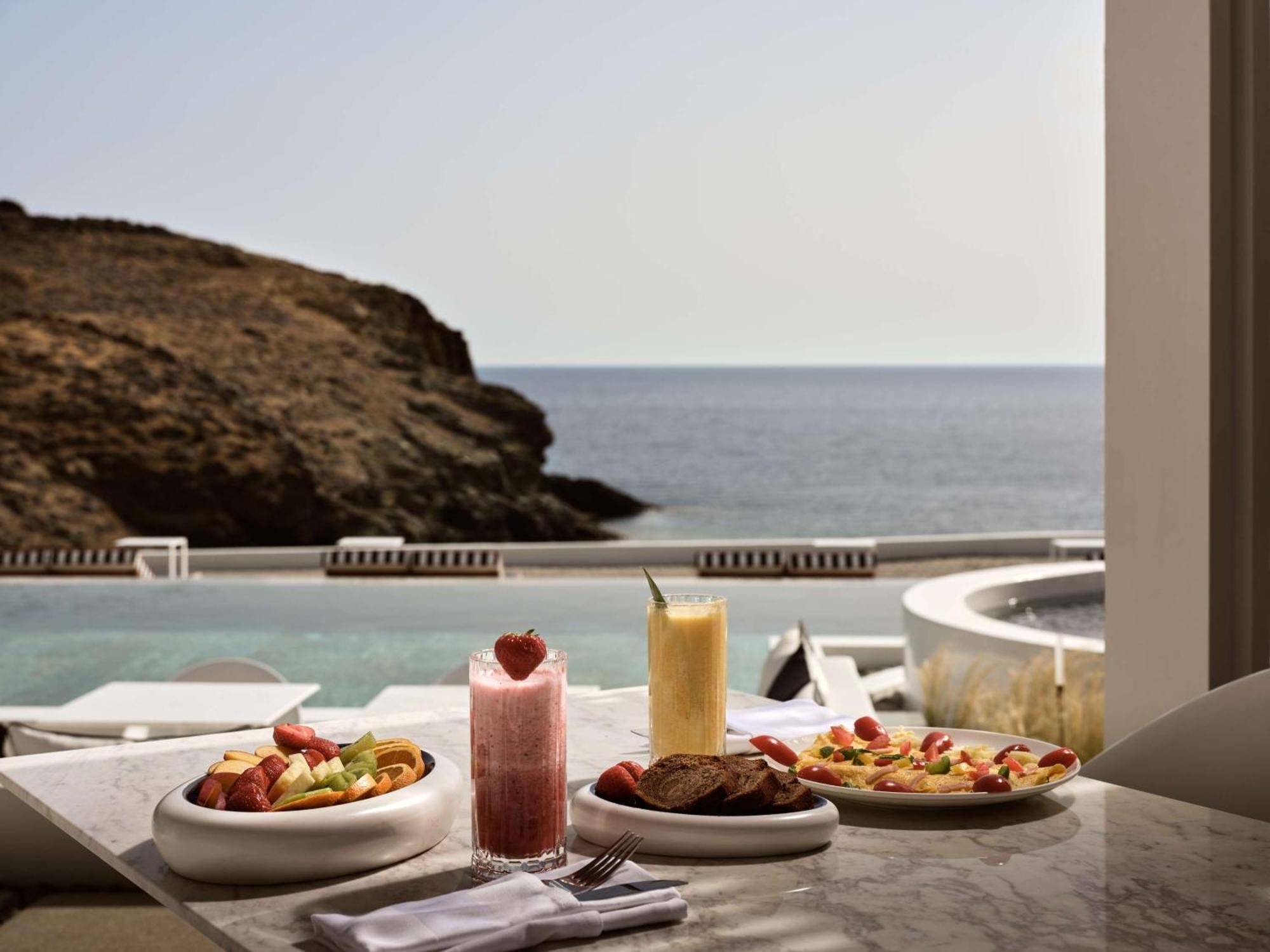 Semeli Coast Mykonos Curio Collection By Hilton Merchia Beach