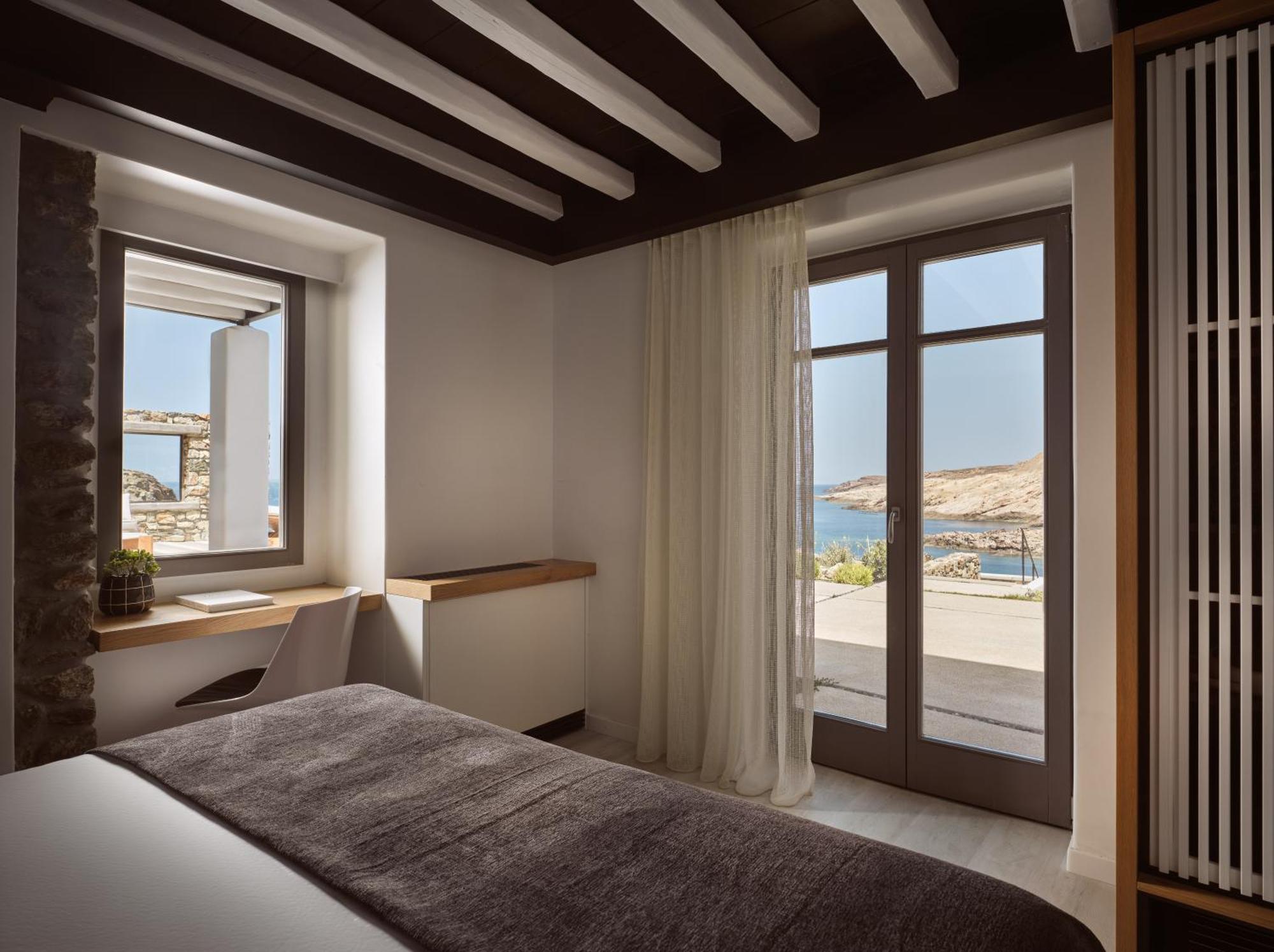 Hotel Semeli Coast Mykonos Curio Collection By Hilton