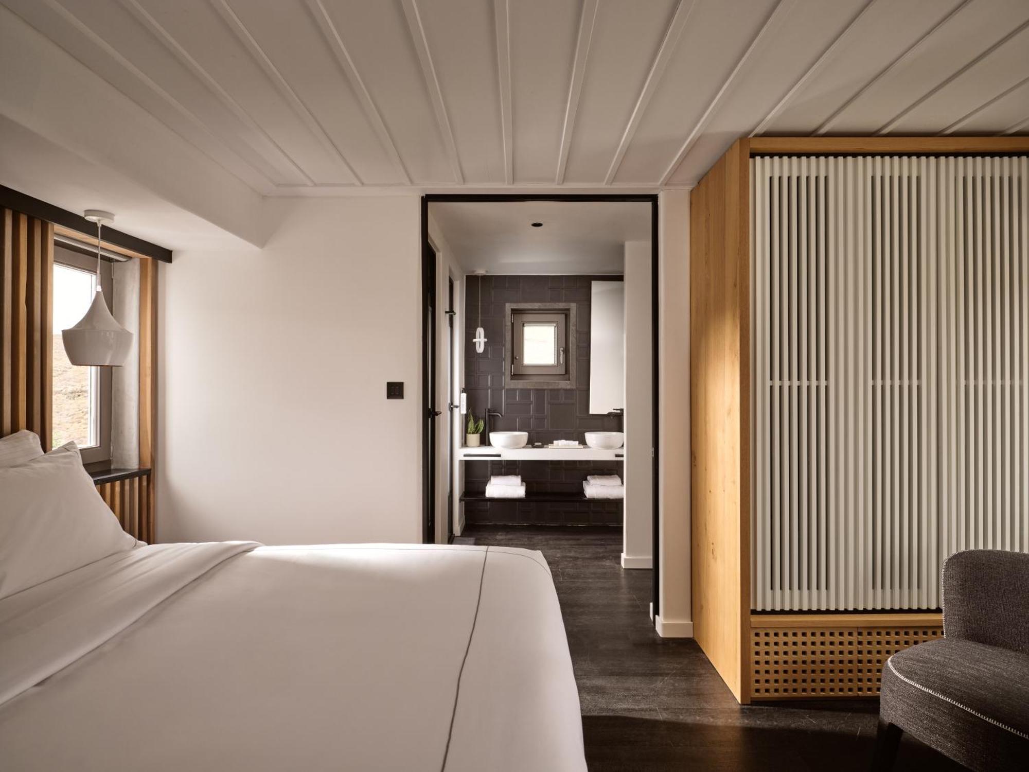 Semeli Coast Mykonos Curio Collection By Hilton 5* Merchia Beach